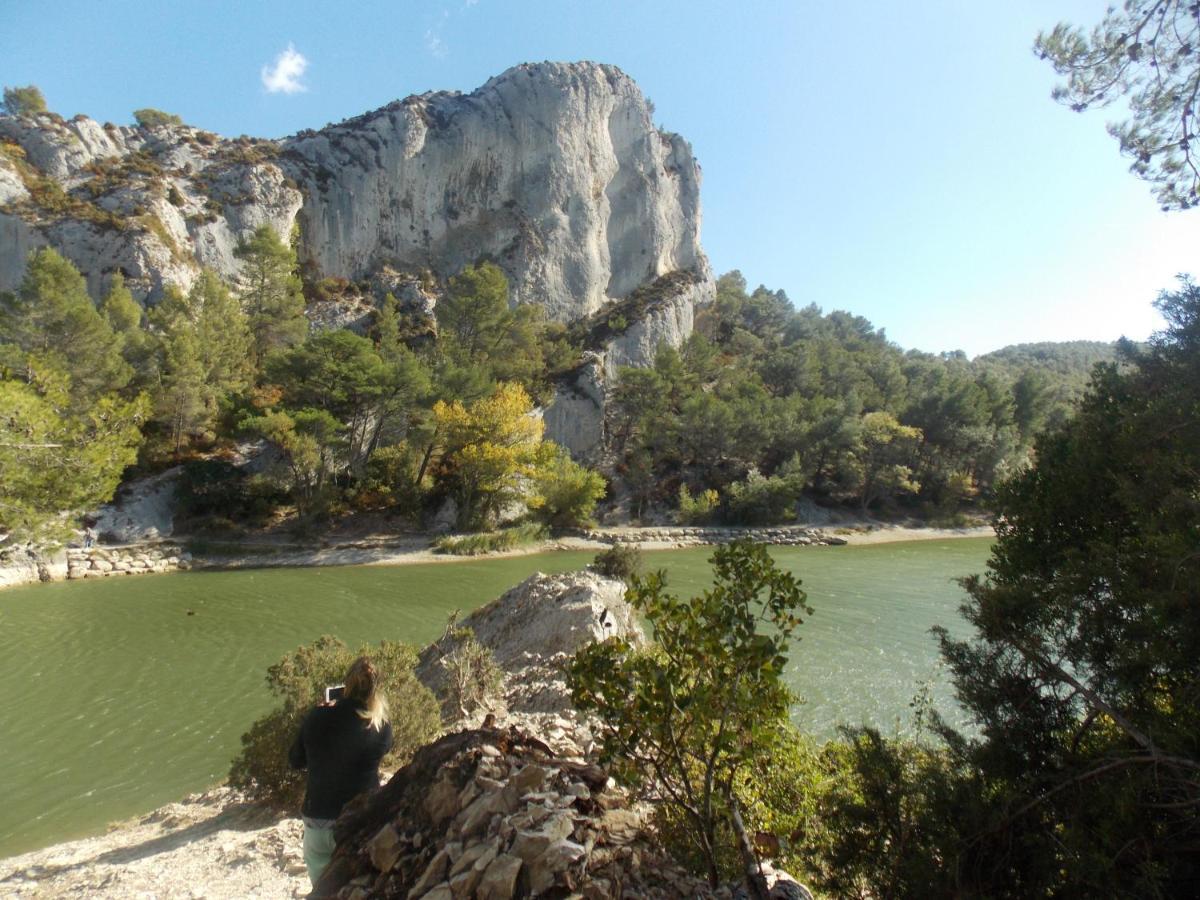 Les Coronilles Bed & Breakfast Beaucaire  Luaran gambar